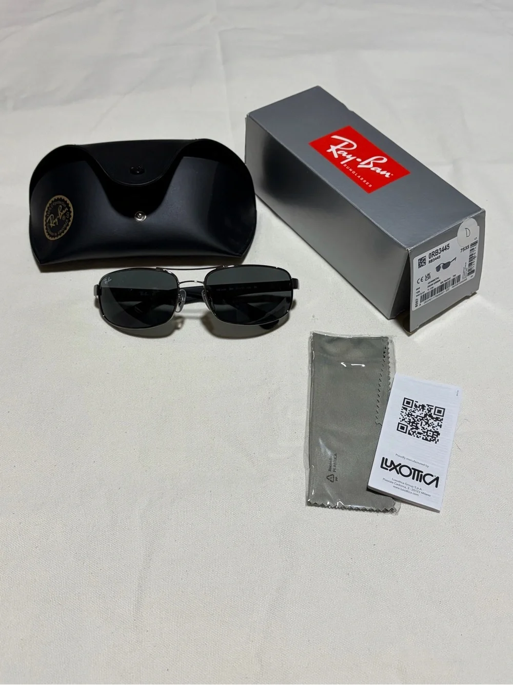 Ray-Ban Gunmetal Sunglasses with Dark Green Lenses